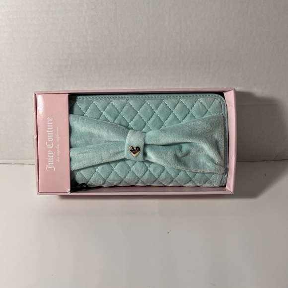 Juicy Couture blue wallet nwt - Picture 1 of 4